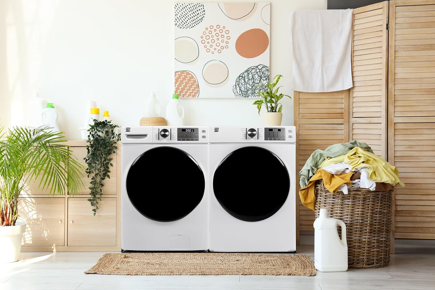 4.5 Cu. Ft. Front Load Washer with Stain Removing Steam Treatment - Sanitize Cycle - Reduce Laundry Time with Accela Wash - LED - ENERGY STAR Certified - White