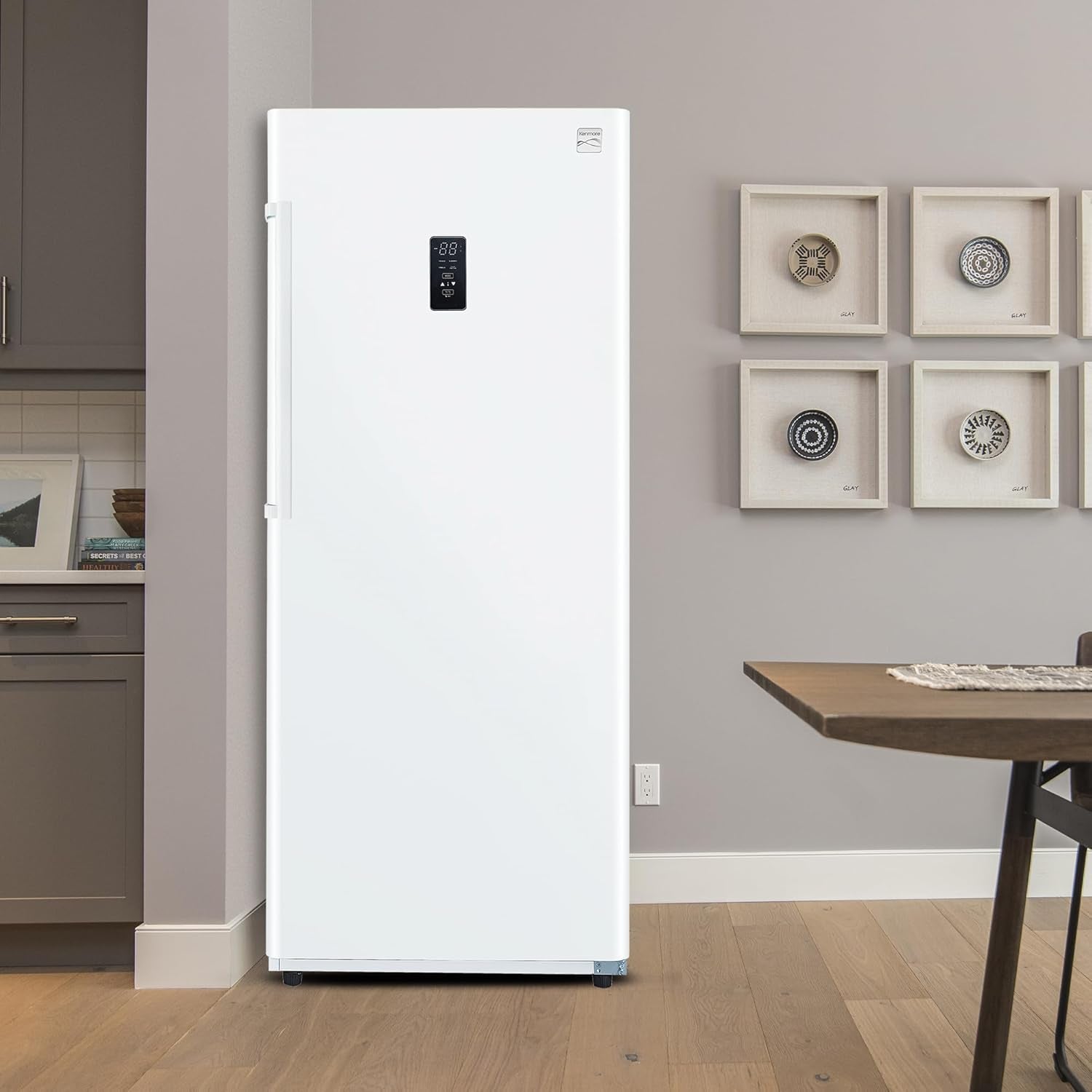Kenmore Upright Freezer - Convertible Refrigerator/Freezer, 4 Shelves, Garage Ready, Meat Storage, Auto Defrost, Congelador for Home, Apartment, Basement, Dorm, 17.0 Cubic Feet Capacity, White