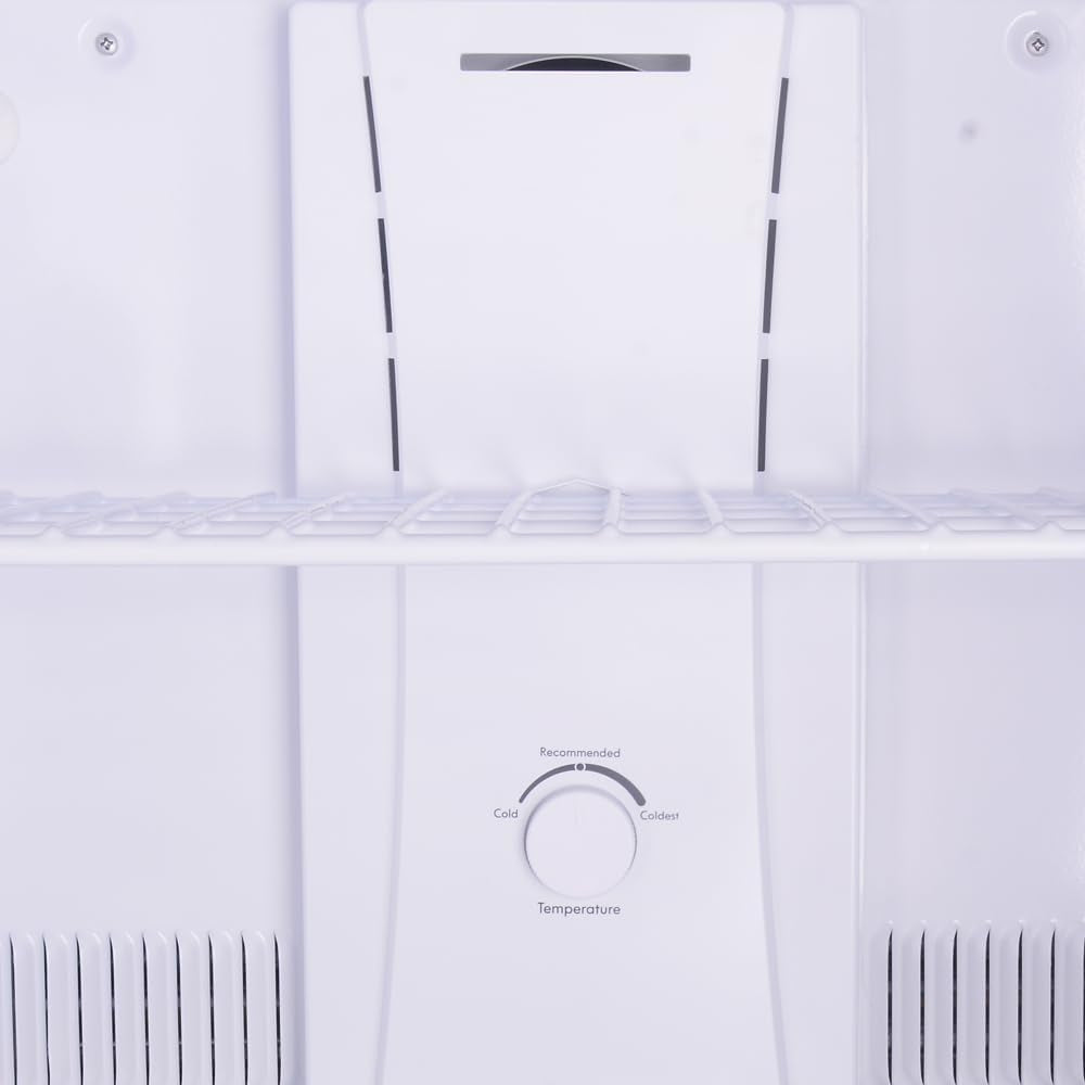 30 In. 18.2 Cu. Ft. Capacity Refrigerator/Freezer with Adjustable Glass Shelving, Humidity Control Crispers, Gallon Door Bins, ENERGY STAR Certified, Black